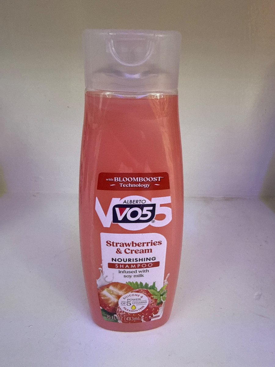 Vo5 shampoo nourishing strawberry cream