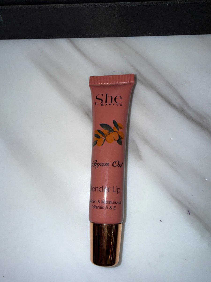 She makeup tender lip Argan Oil