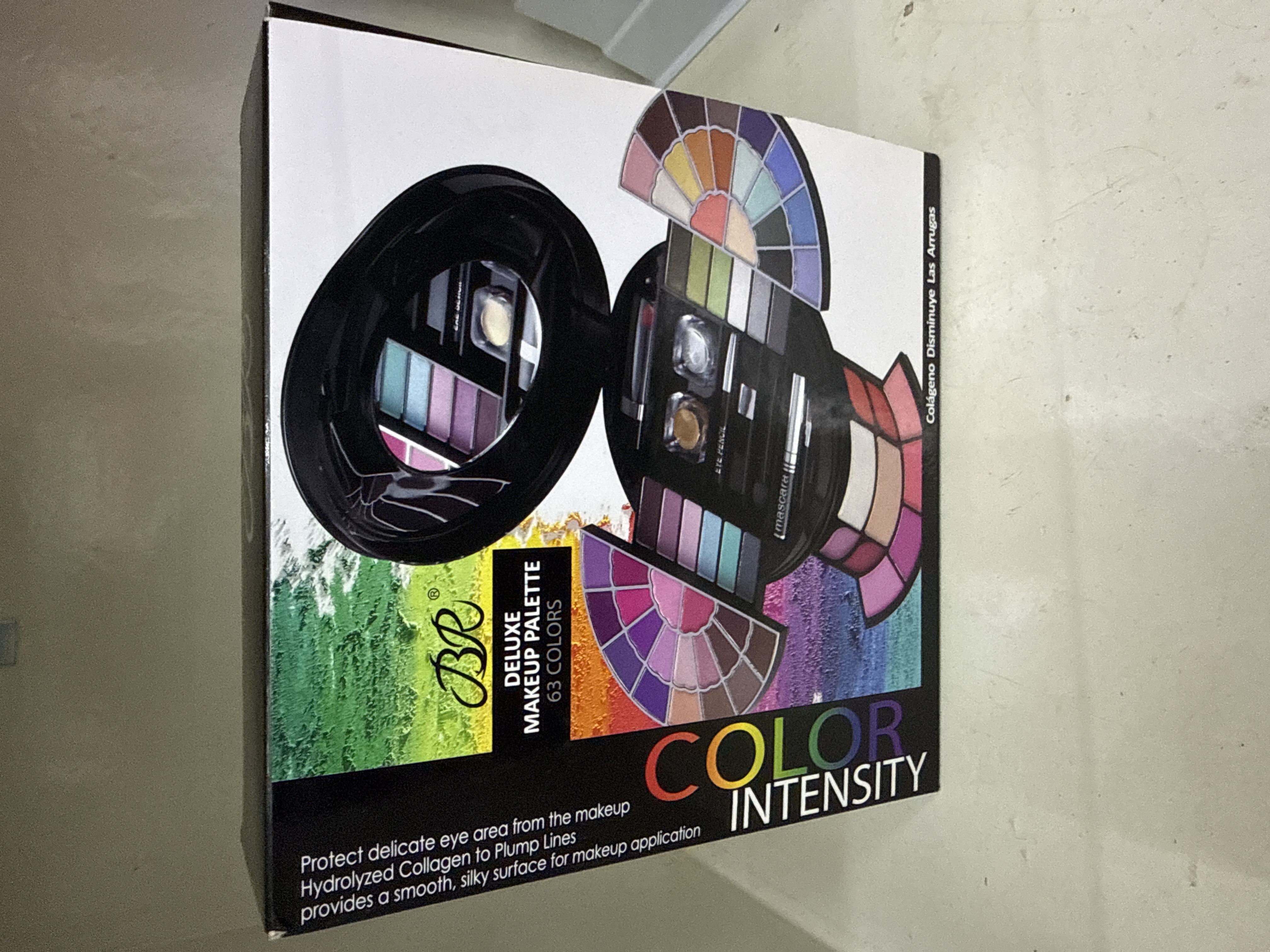 BR deluxe makeup palette 63 couleurs COLOR INTENSITY